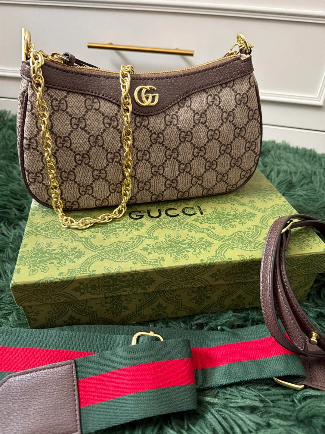 Gucci Ophidia GG Small Shoulder Bag