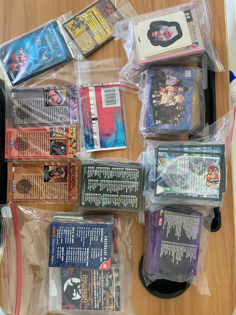 Assorted Vintage Trading Cards Collection - photo 2