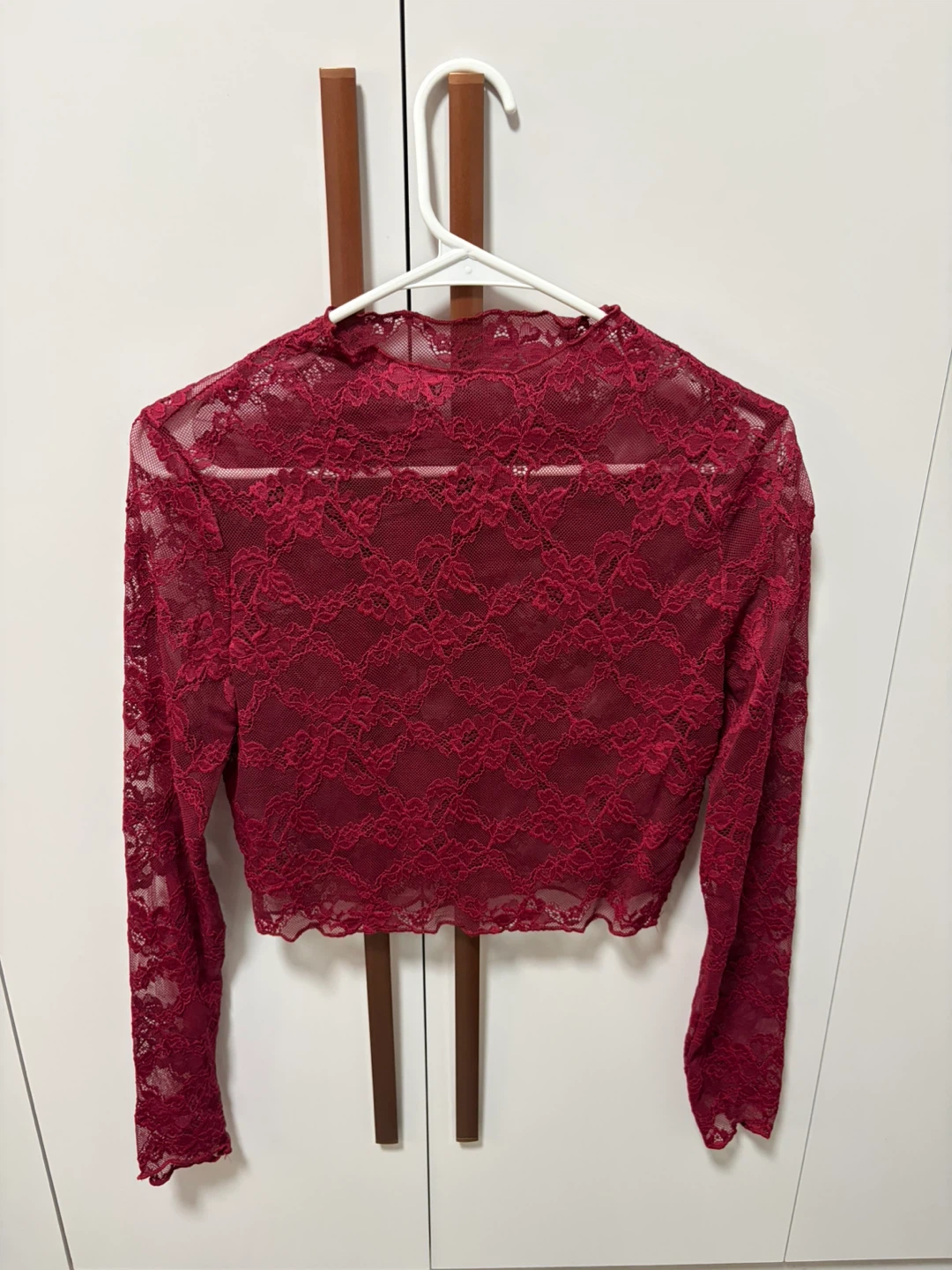 Maroon Lace Long Sleeve Crop Top