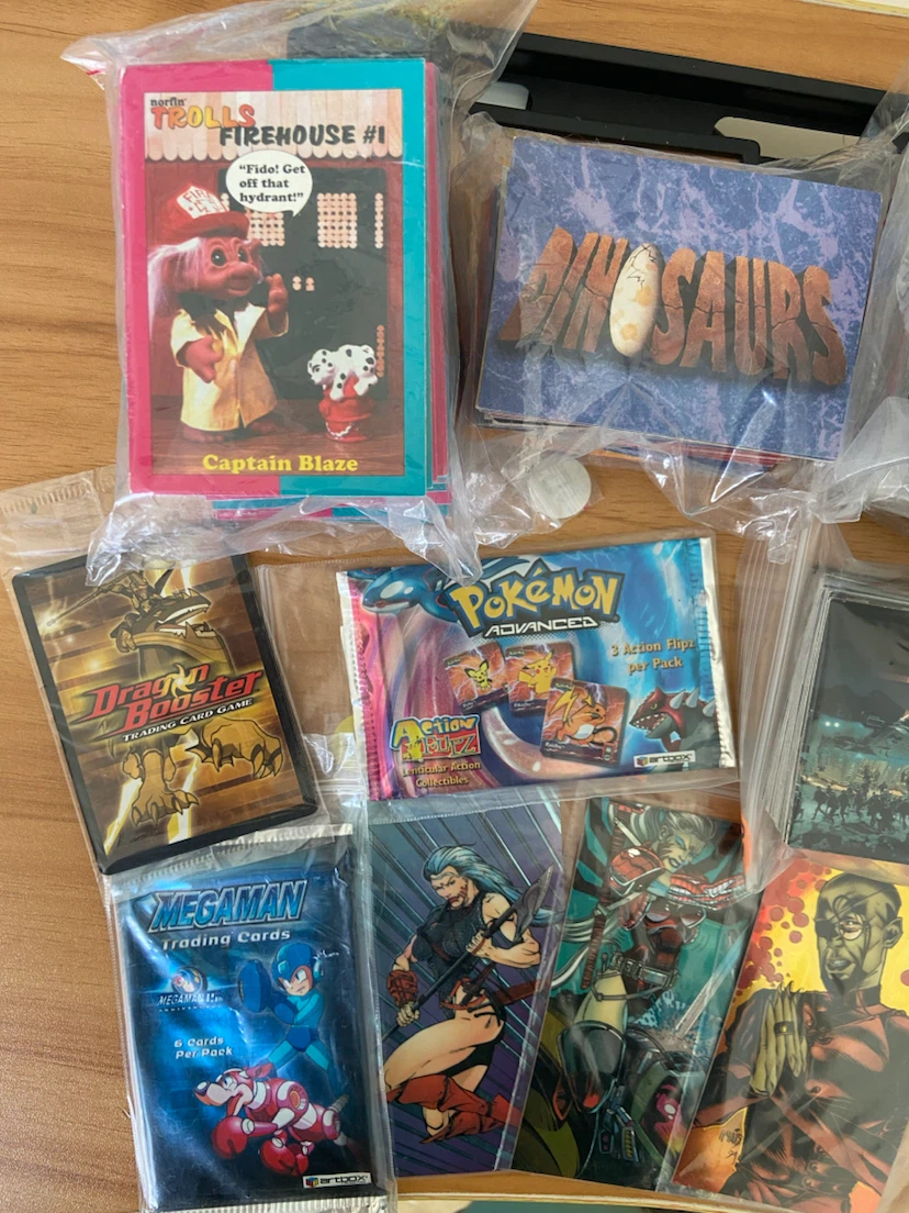 Assorted Vintage Trading Cards Collection - photo 4