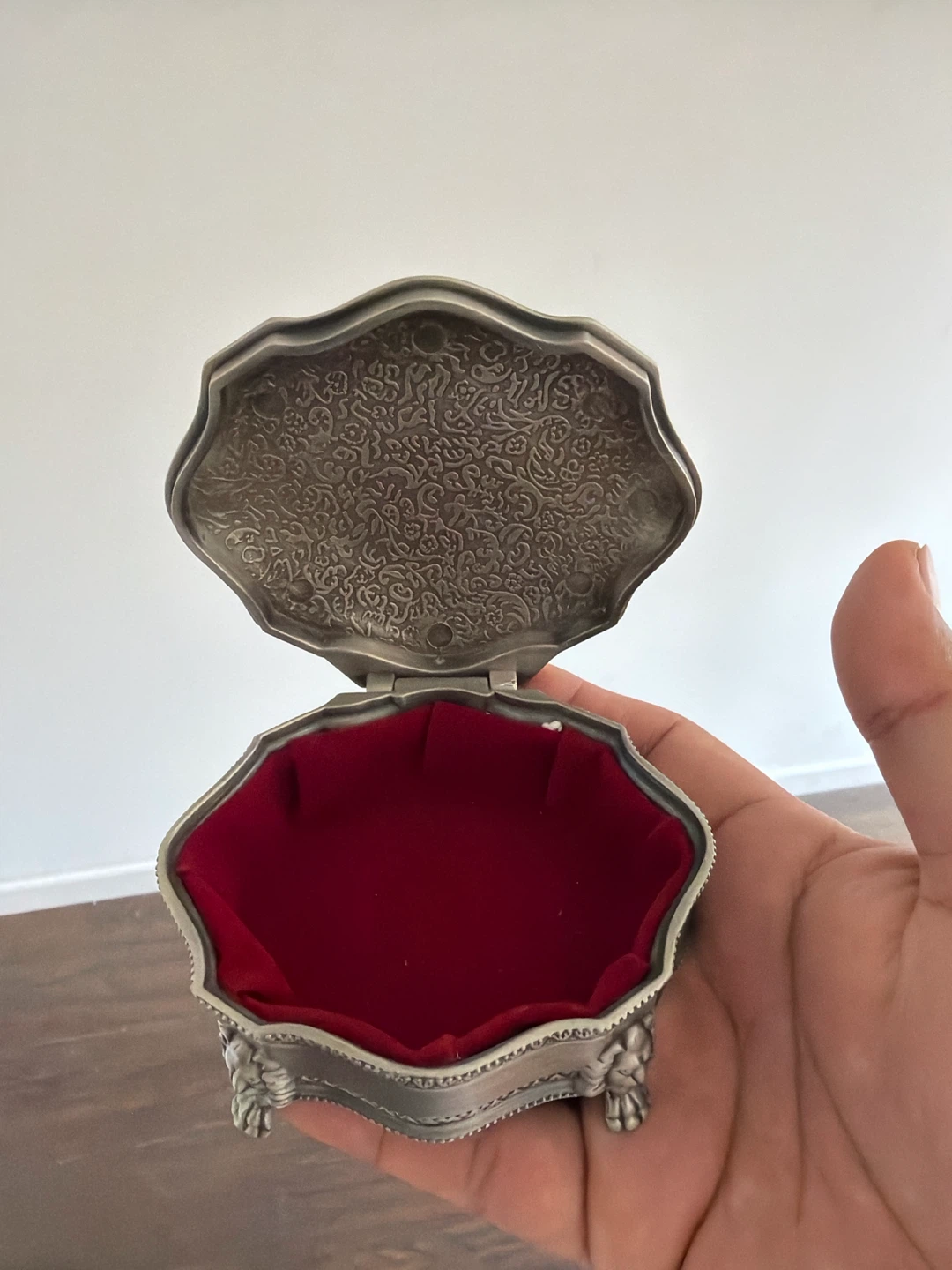 Ornate Silver-Tone Trinket Box - photo 2