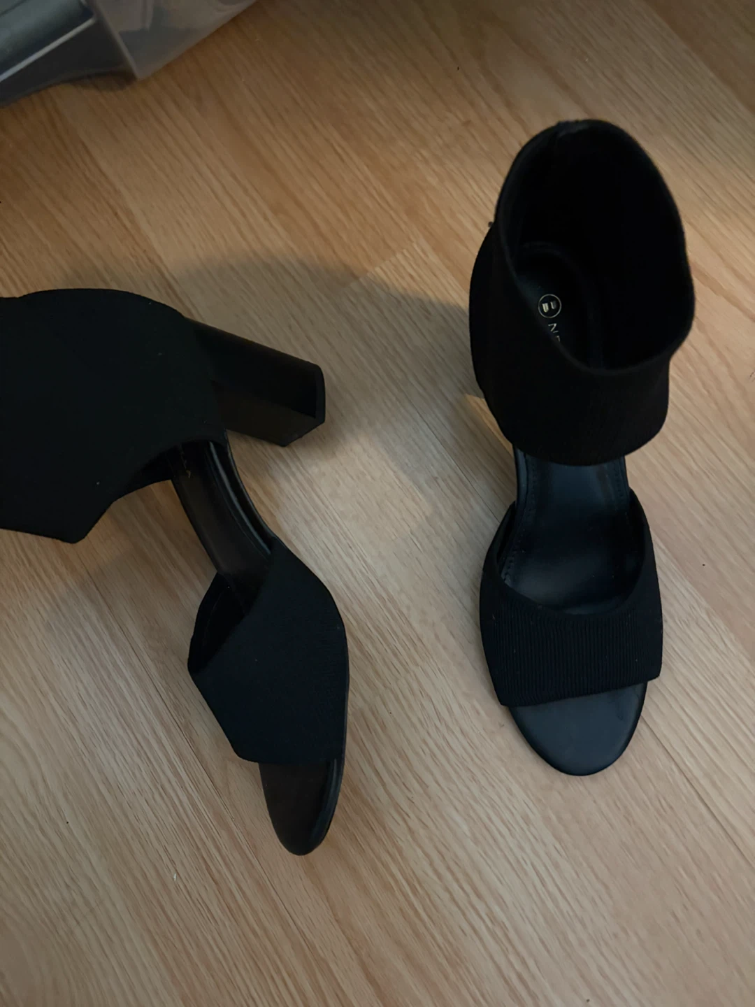 Black Heeled Sandals - photo 2
