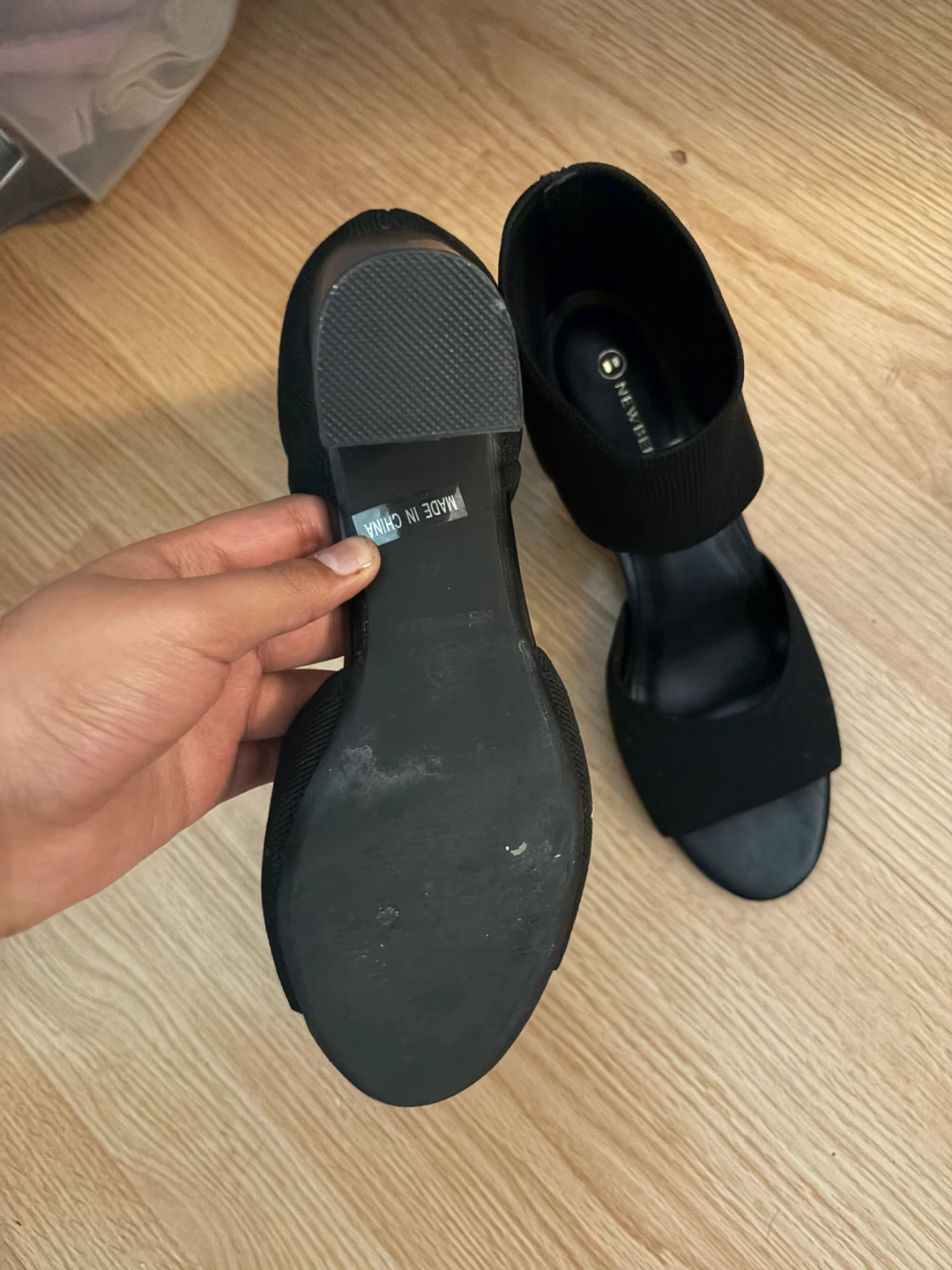 Black Heeled Sandals - photo 3