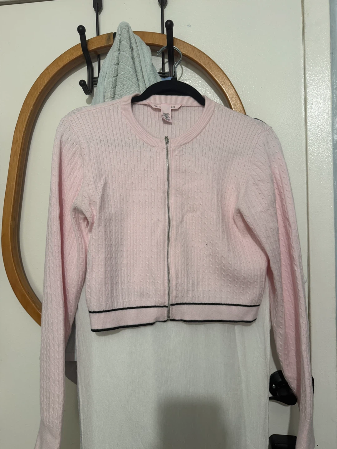 Victoria's Secret Pink Cable Knit Sweater and Pants Set - photo 5