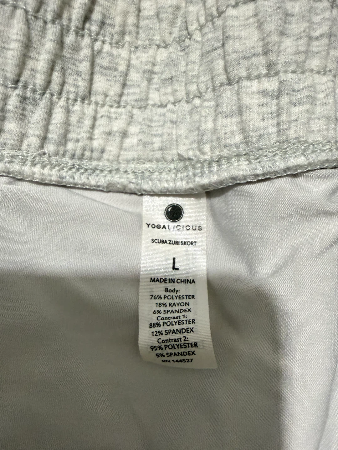 YOGALICIOUS SCUBA ZURI SKORT - SIZE L