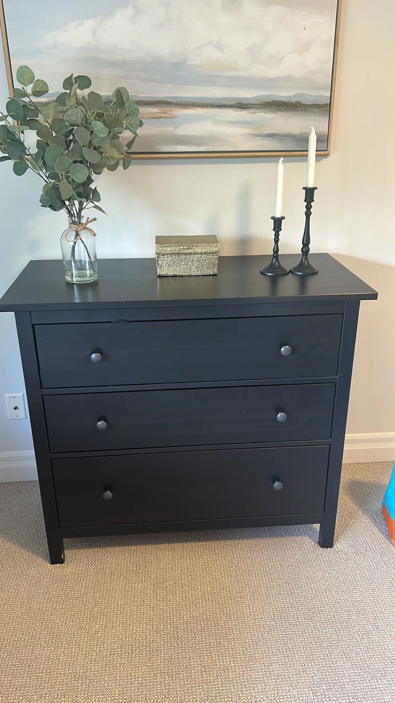 Queen bed with storage: 2 large + 2 small drawers. - photo 3