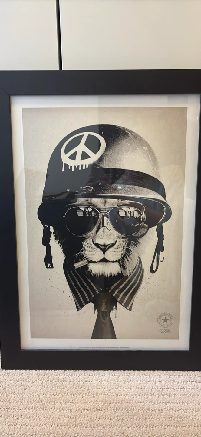 Canvas Prints: Astronaut, Moon, and Lion Art - photo 2