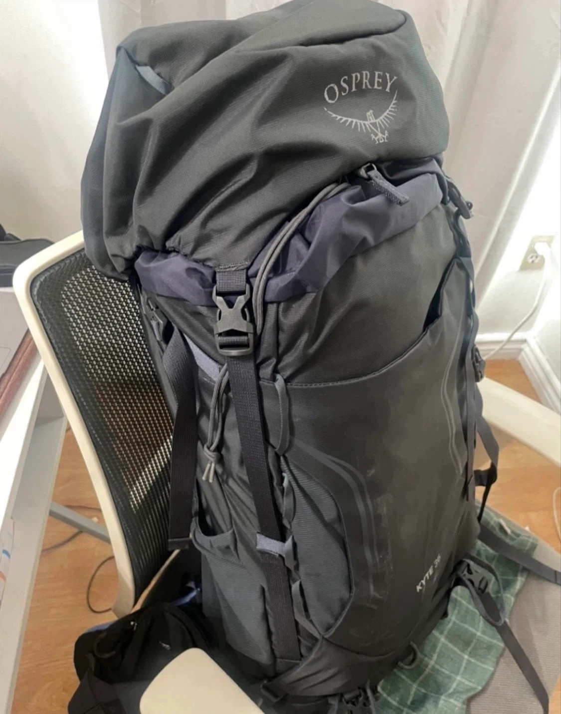 Osprey Kyte 36L Women’s Backpack (Brand New) - photo 2
