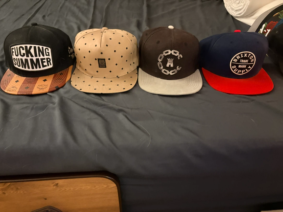 8 Snapback Hats - Various Brands - photo 2