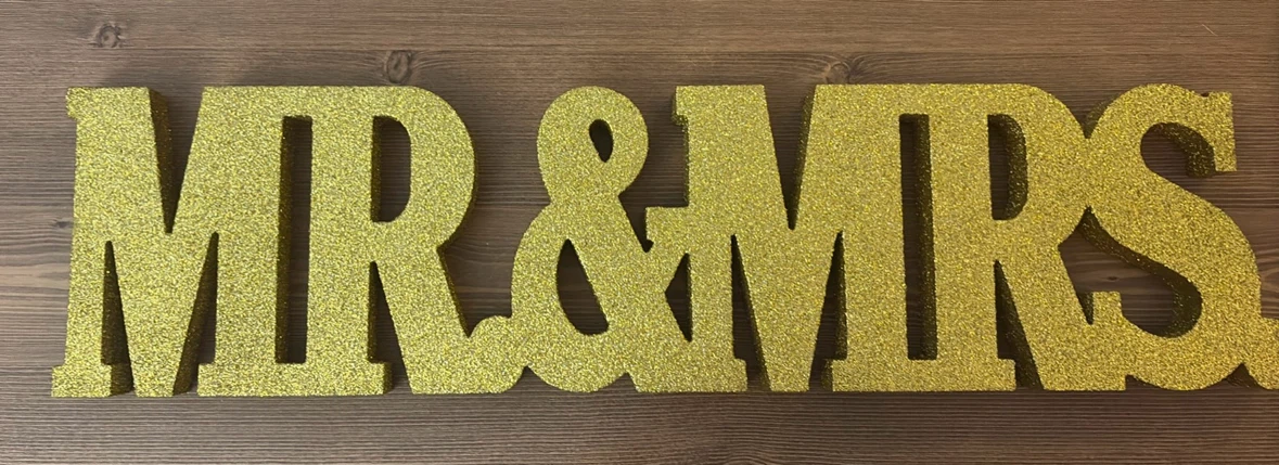 Glitter "Mr & Mrs" Wedding Sign