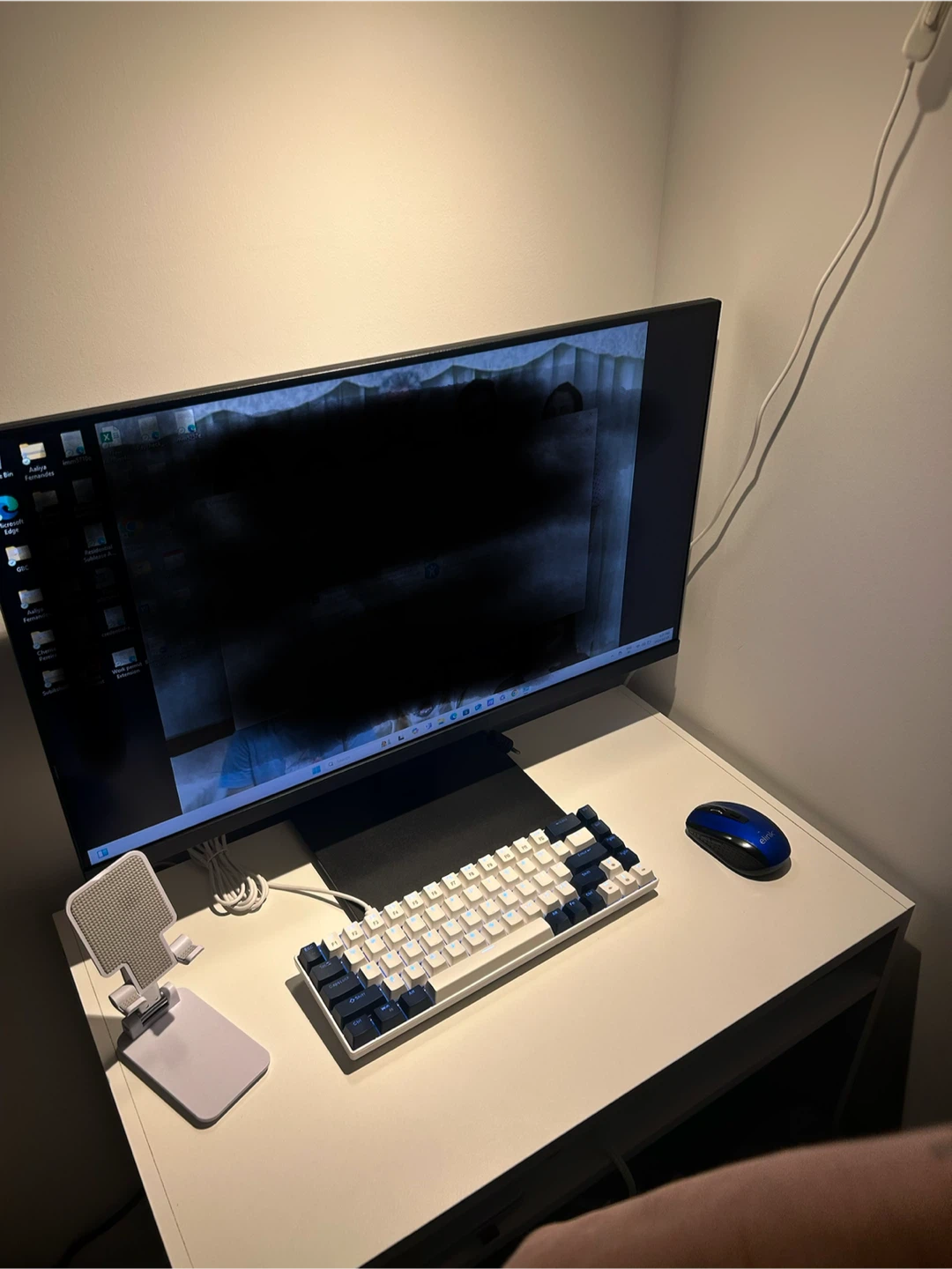 Monitor and Keyboard