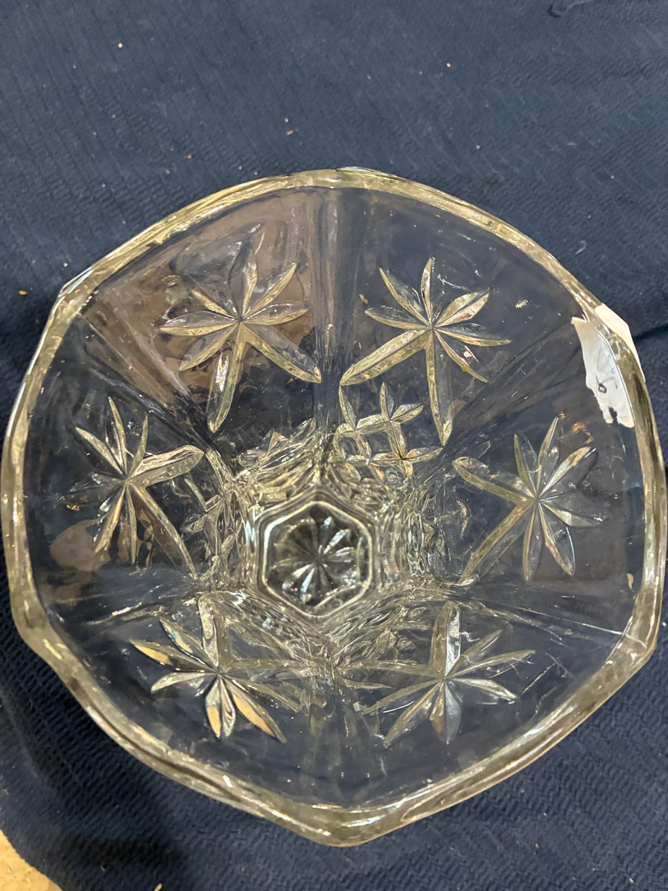 Clear Cut Glass Vase - photo 2