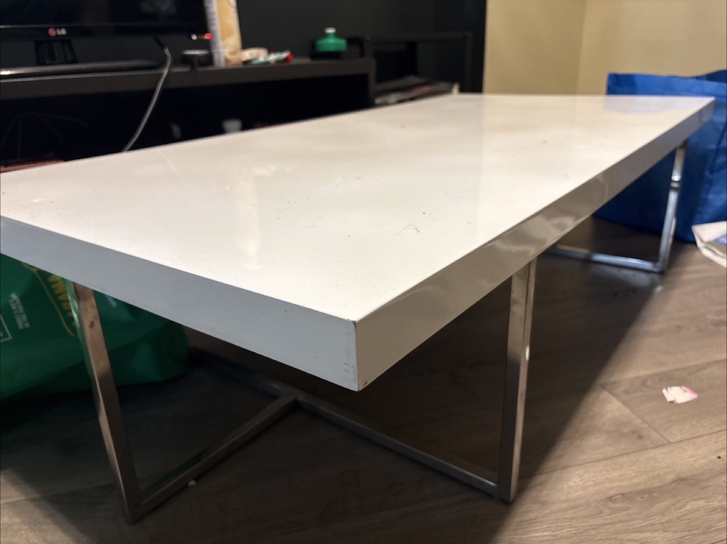 White Coffee Table with Chrome Legs - photo 2
