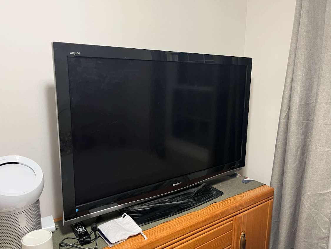 Sharp Aquos TV