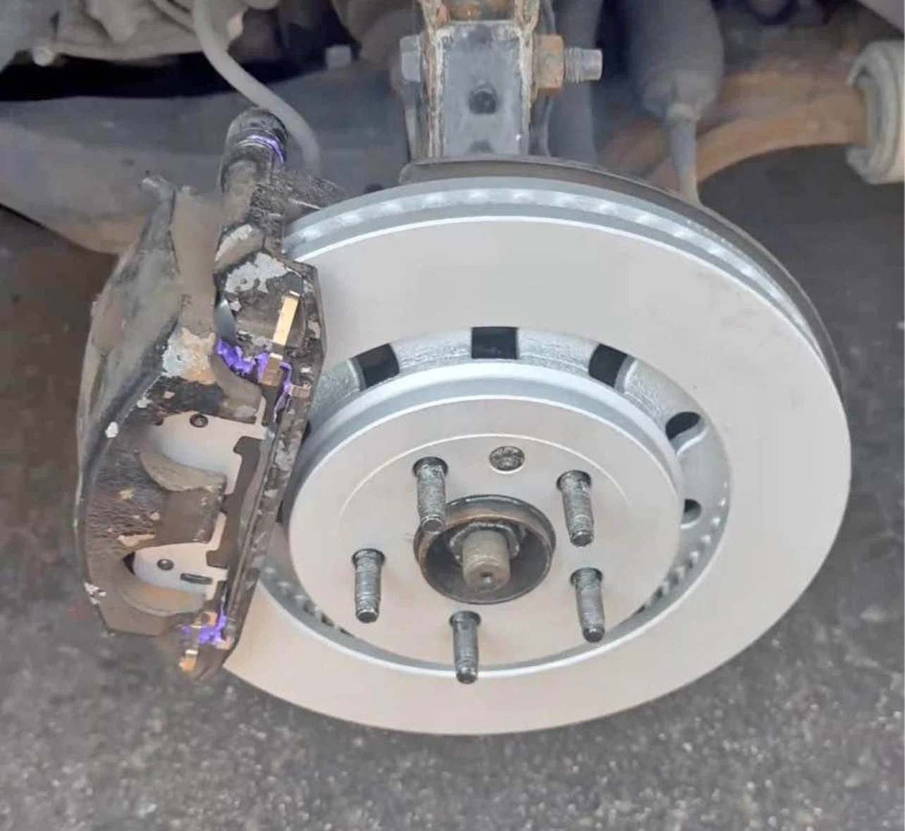Premium Brake Rotors and Ceramic pads - photo 3