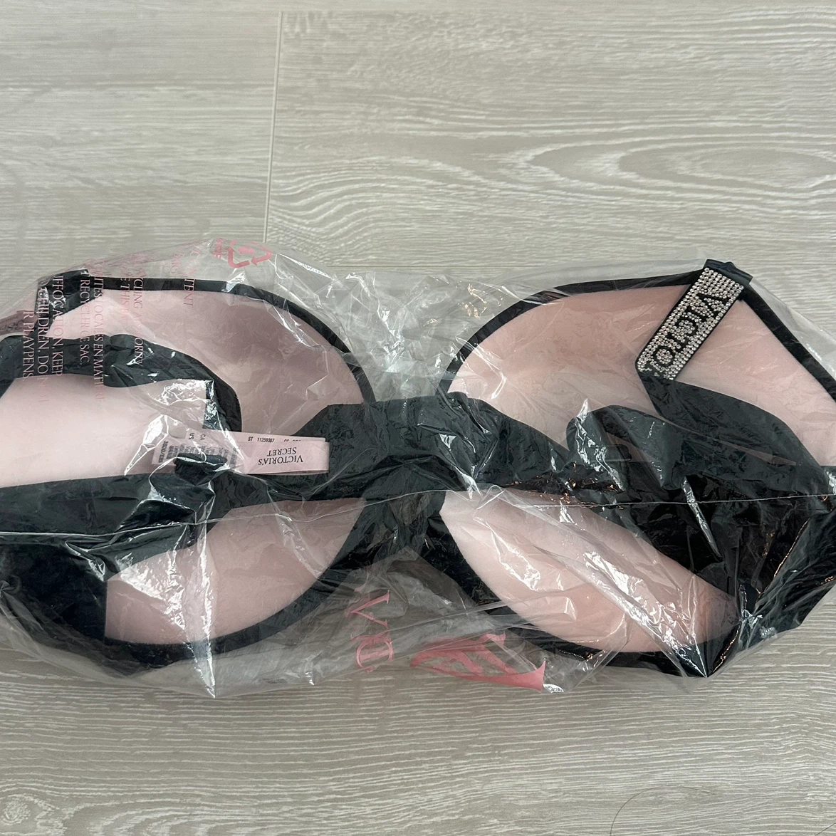 Victoria's Secret Bombshell Logo bra - photo 3
