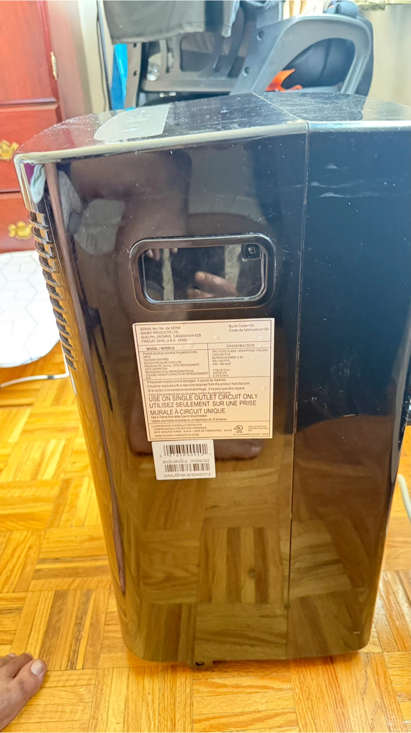 Move Out Sale: Danby 8,000 BTU Portable AC + Hose & Window Vent - photo 3