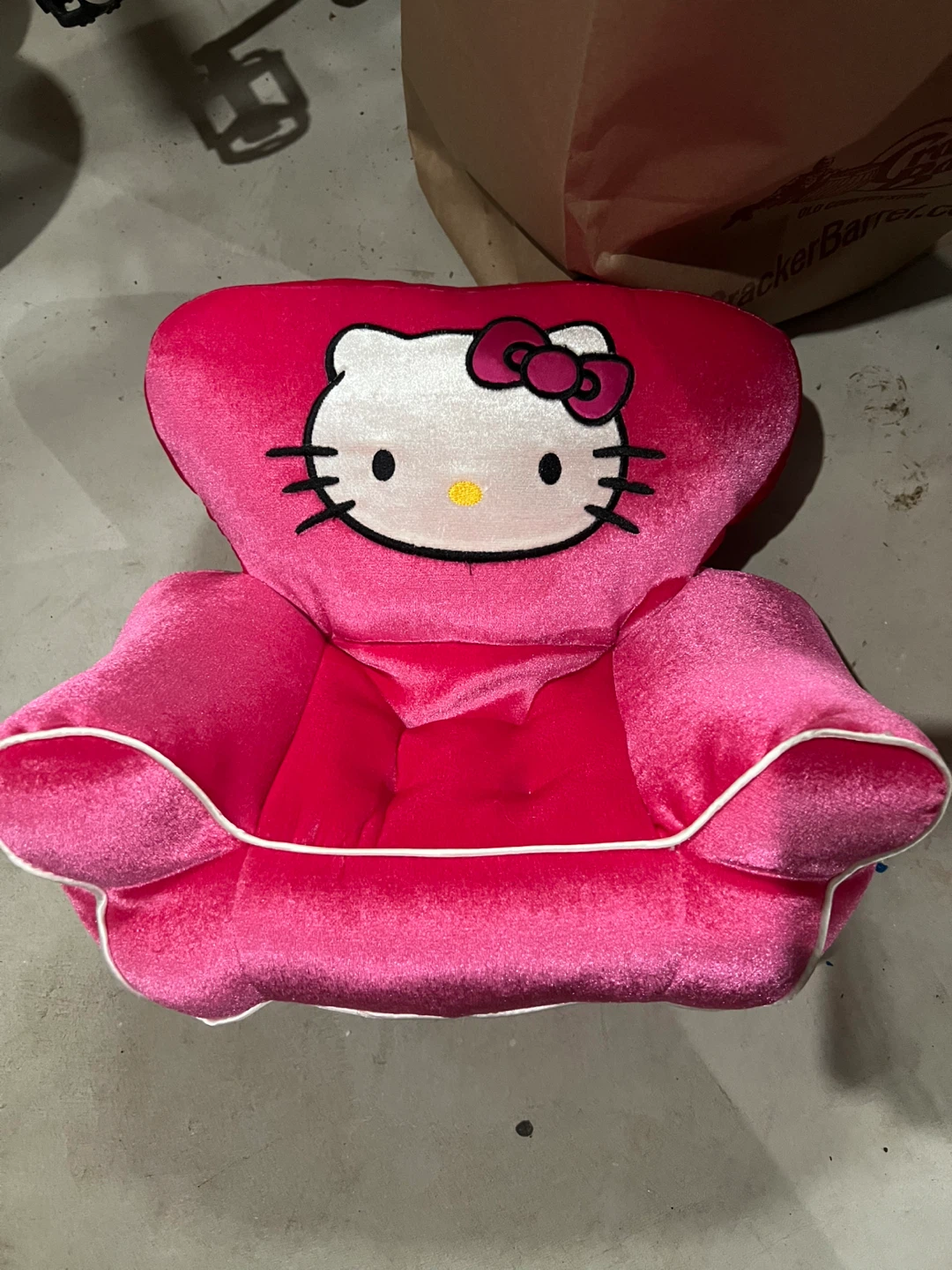 Hello Kitty Plush Accent Chair for Dolls