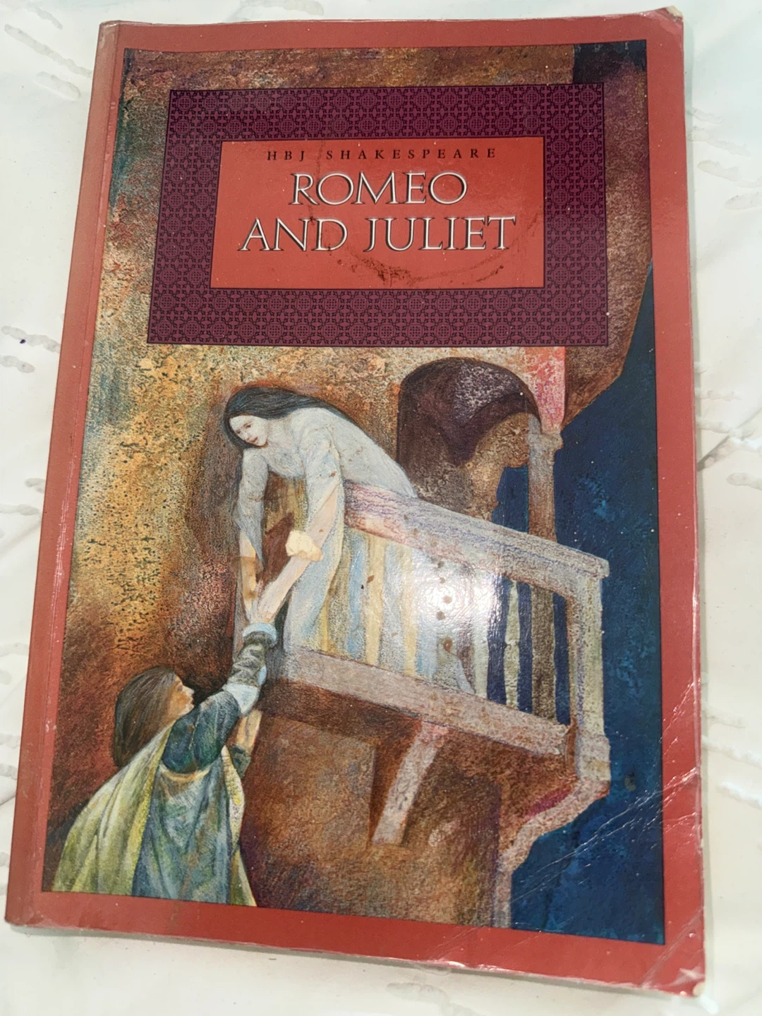Romeo and Juliet HBJ Shakespeare Book