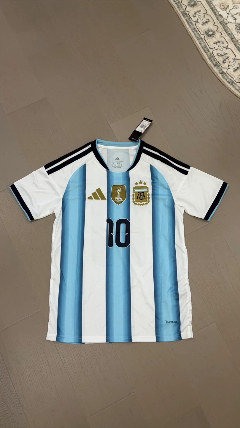 Messi Argentina 2022 Jersey #10 Small
