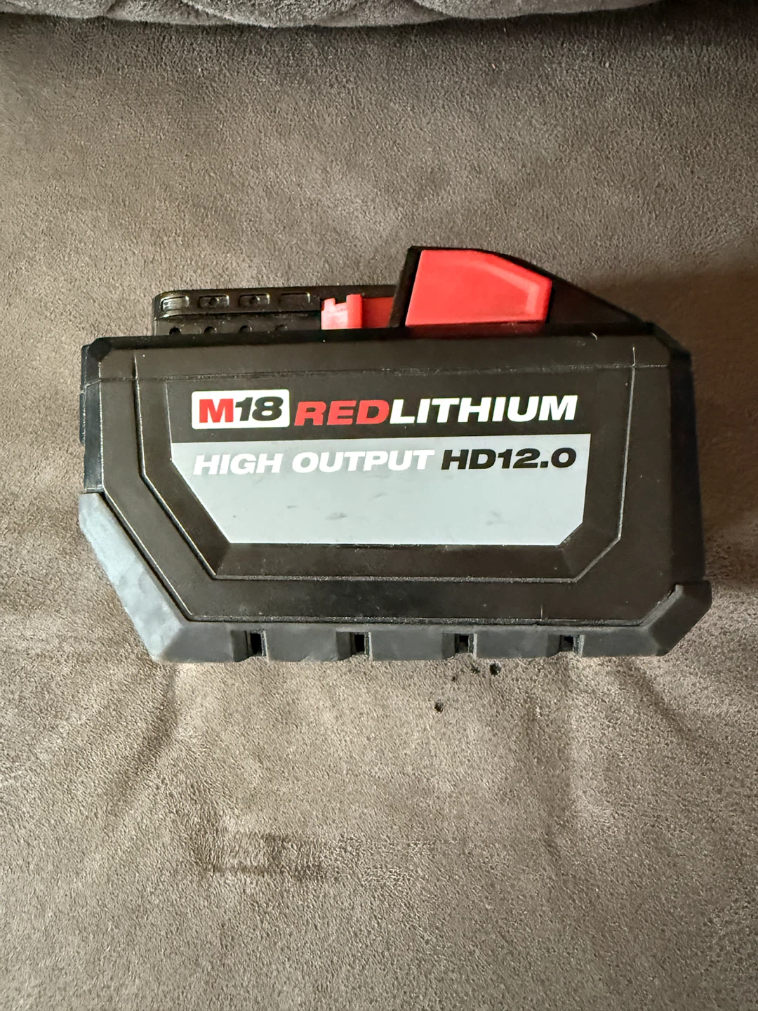 milwaukee m18 redlithium high output hd 12.0 battery