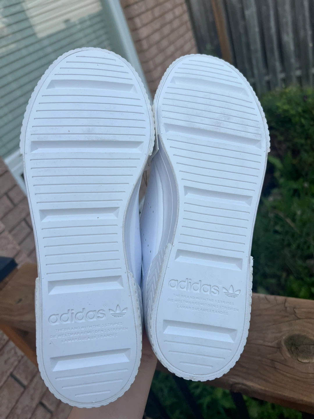 BNWT Adidas Court Tourino W Women's Shoes White Size 8 - photo 3