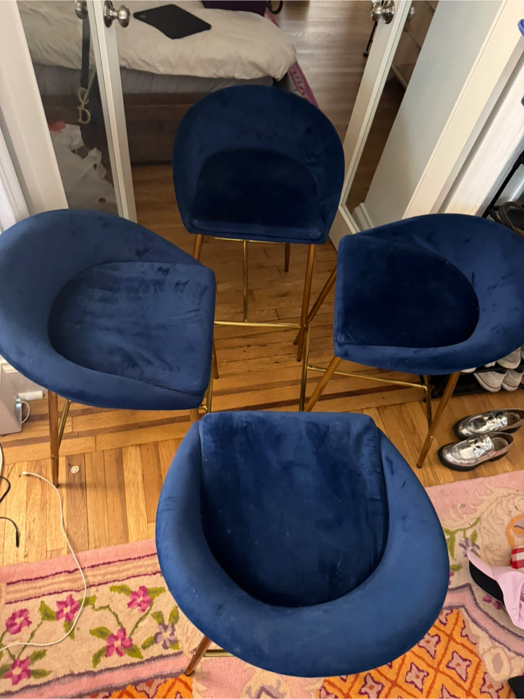 4-piece set of Velvet Bar Stools