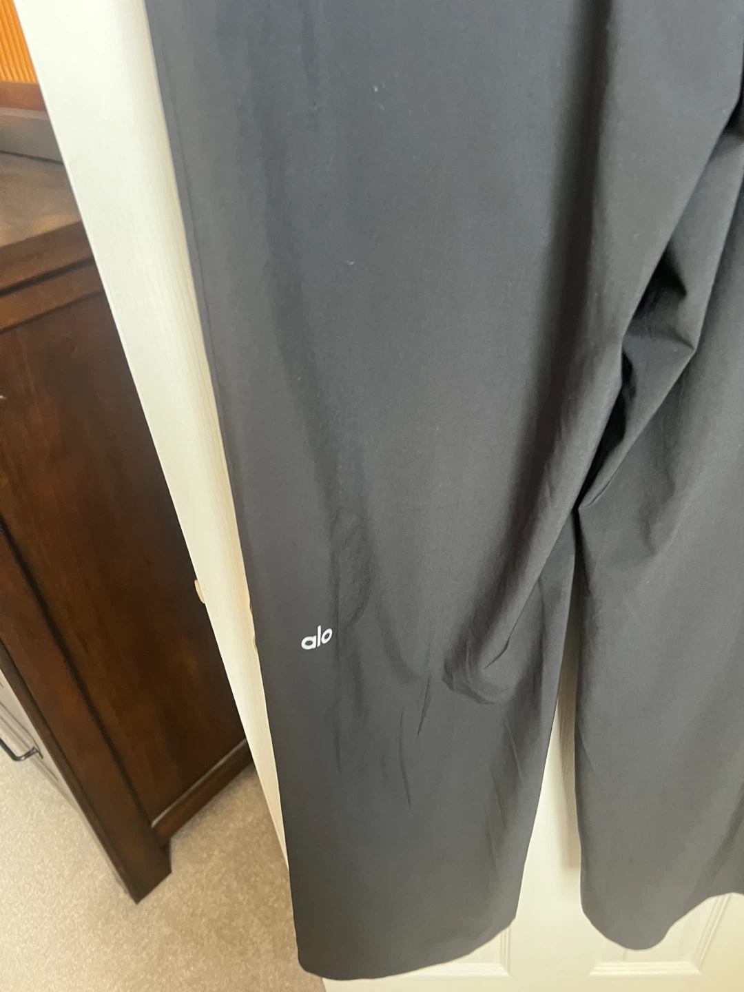 Alo Yoga Wide leg Black Pants size small - photo 4