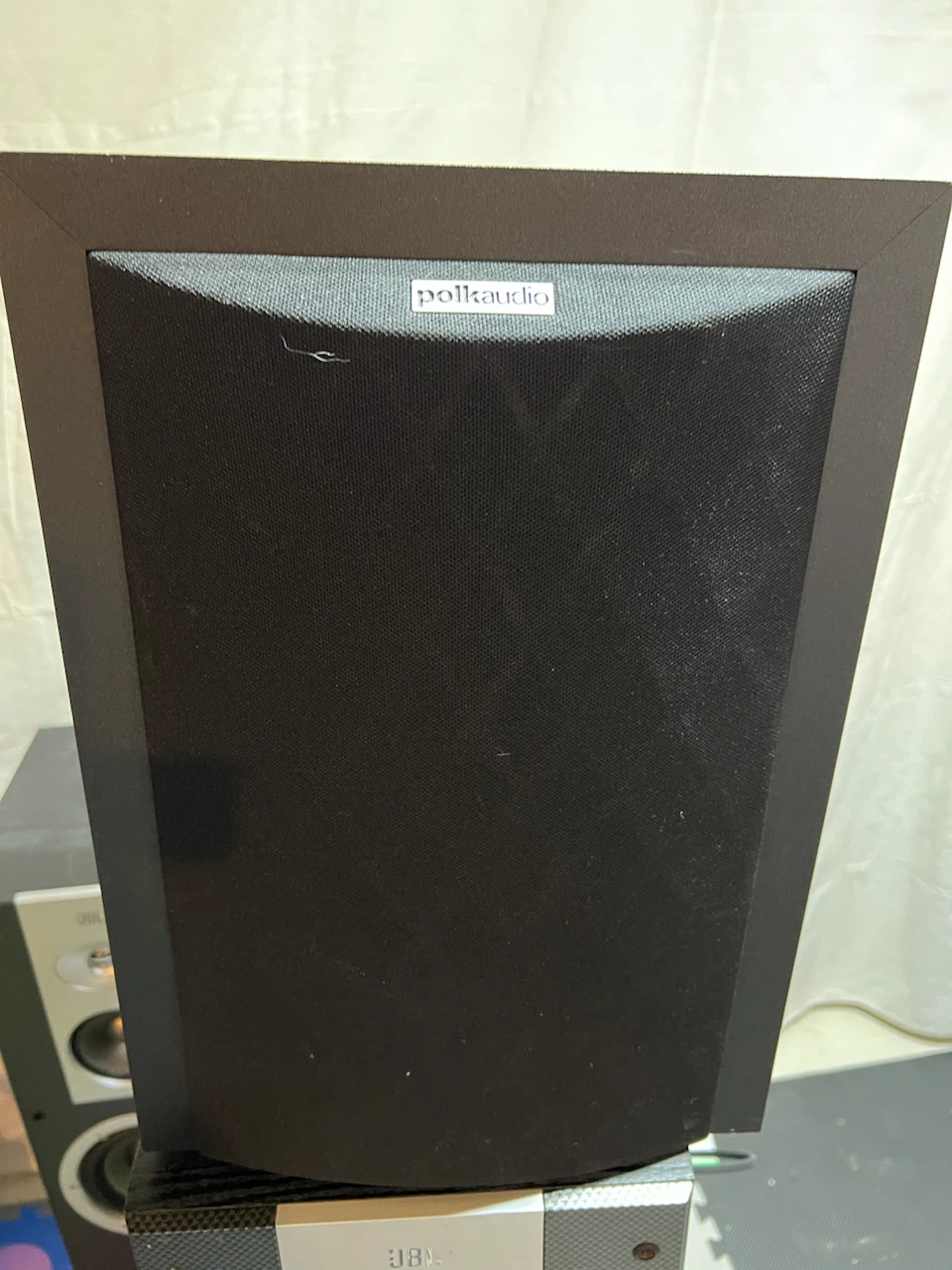 Polk Audio RM6750 Powered Speaker