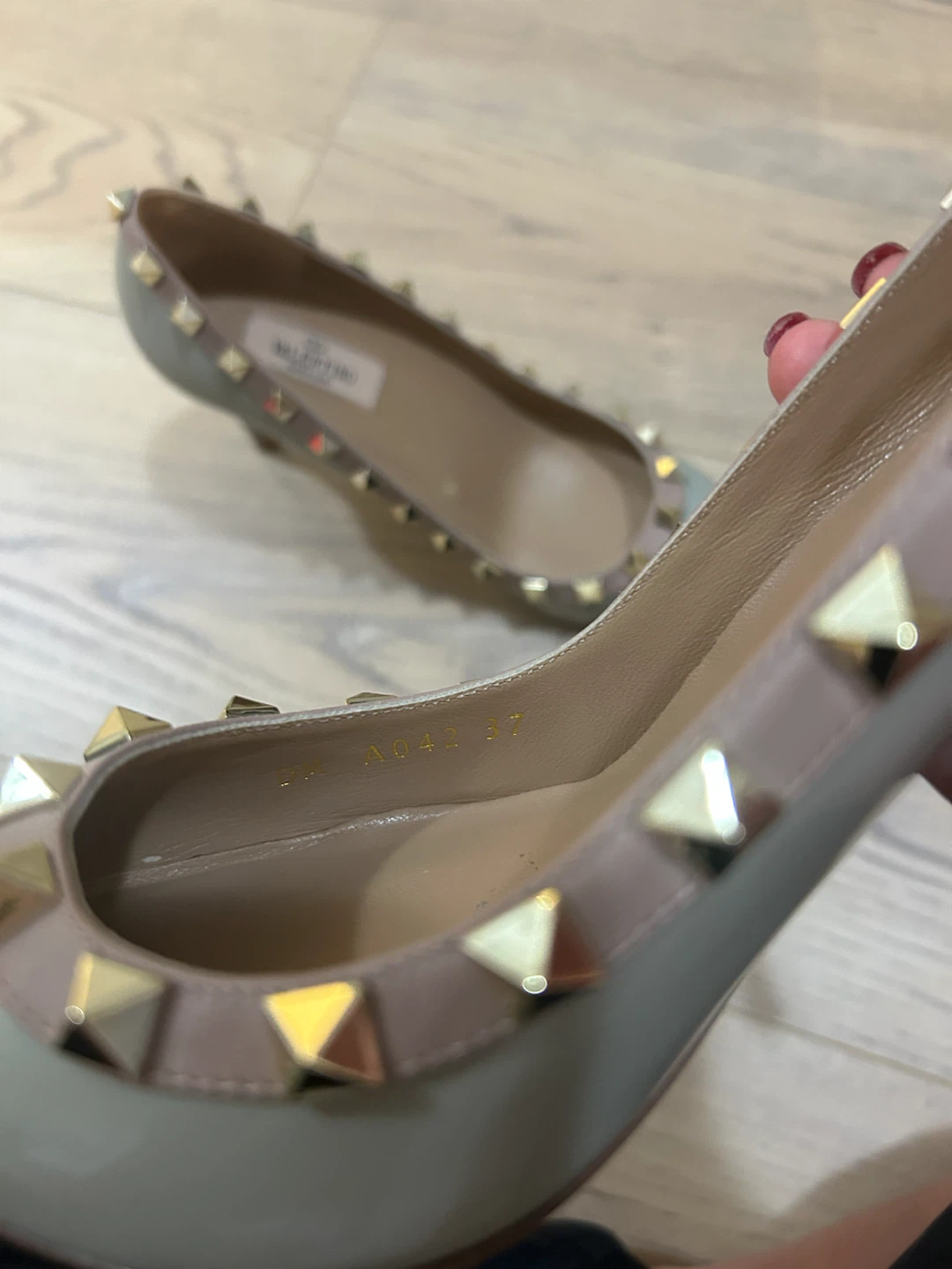 Valentino Garavani Rockstud Pumps - photo 2
