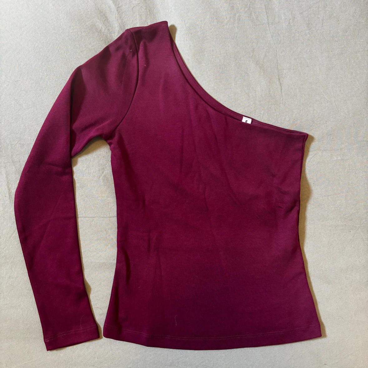 KOTN One Shoulder Long Sleeve Top - XS