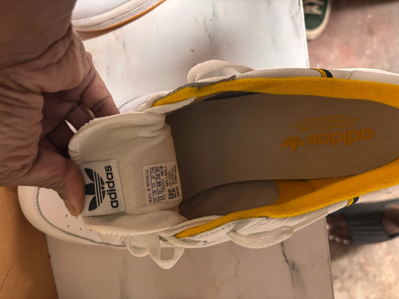 Adidas Continental 80 Shoes White Yellow Size 13.5 US - photo 2