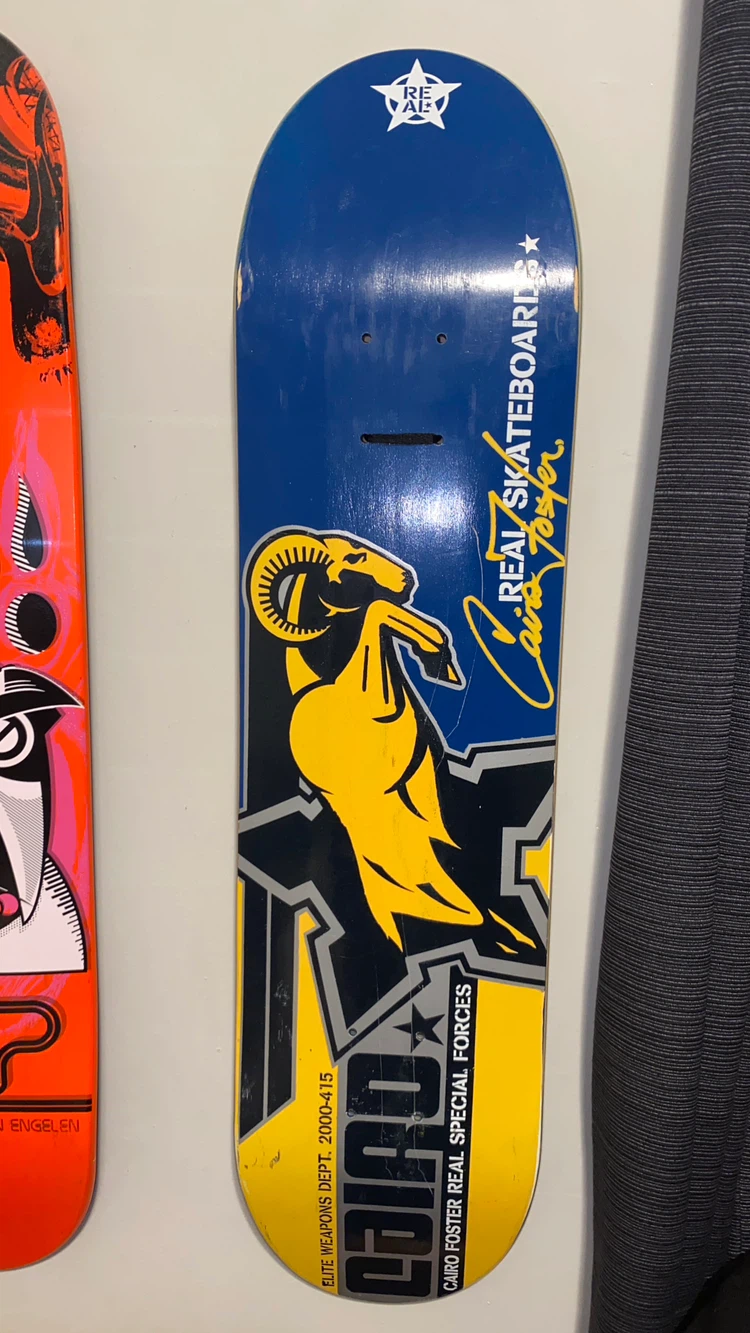 VINTAGE 7.7” Real Skateboard deck (2004)