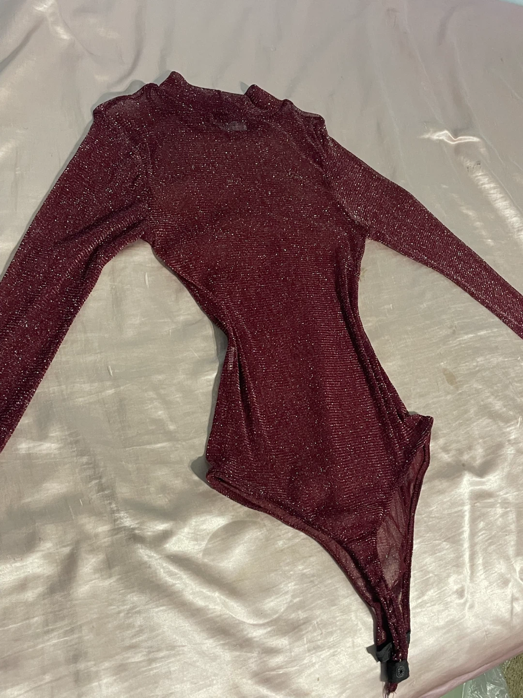 Sparkly Burgundy Mesh Bodysuit - photo 2