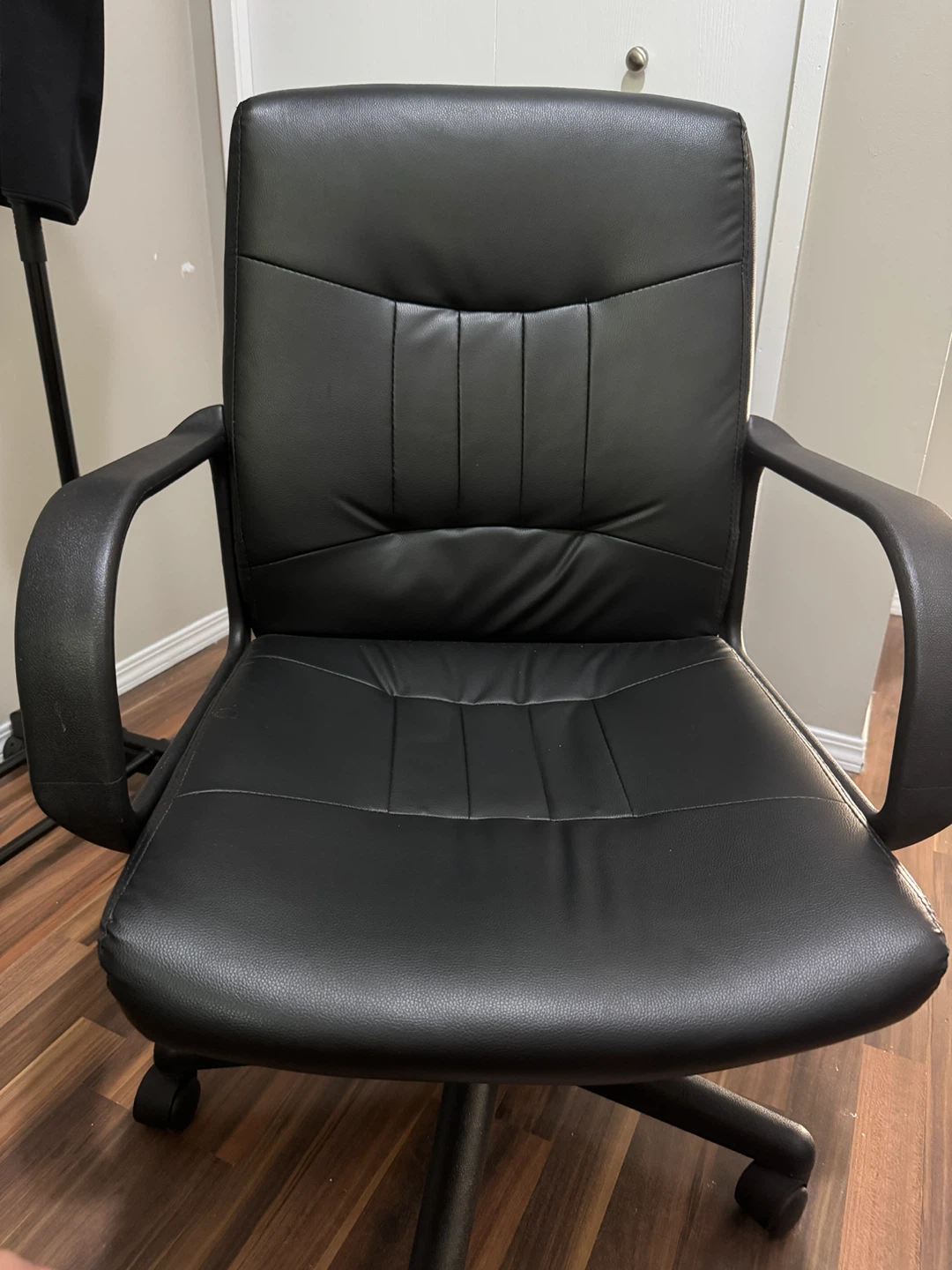 WALLY Black Office Chair - photo 3