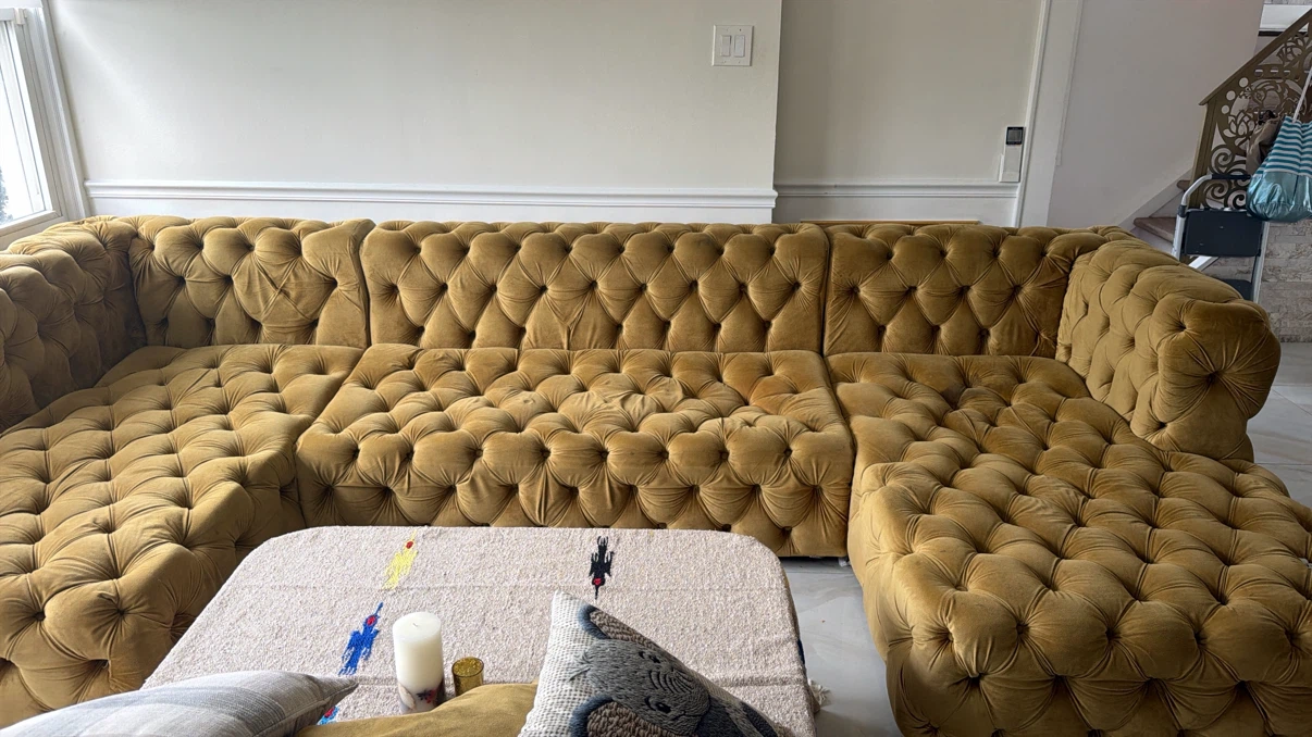 Sectional buttoned sofa 6 seater