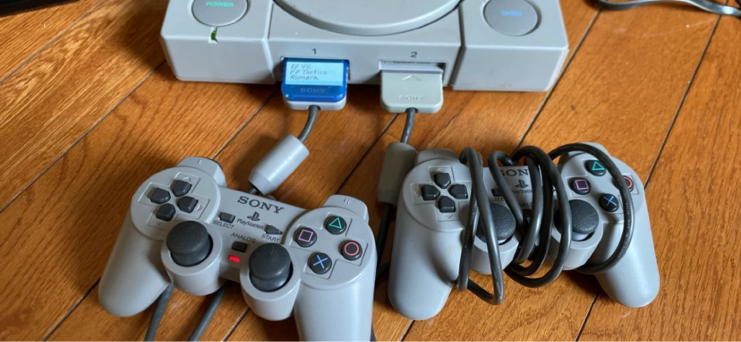 Sony PlayStation 1 Console with Controllers and Memory Card - photo 4