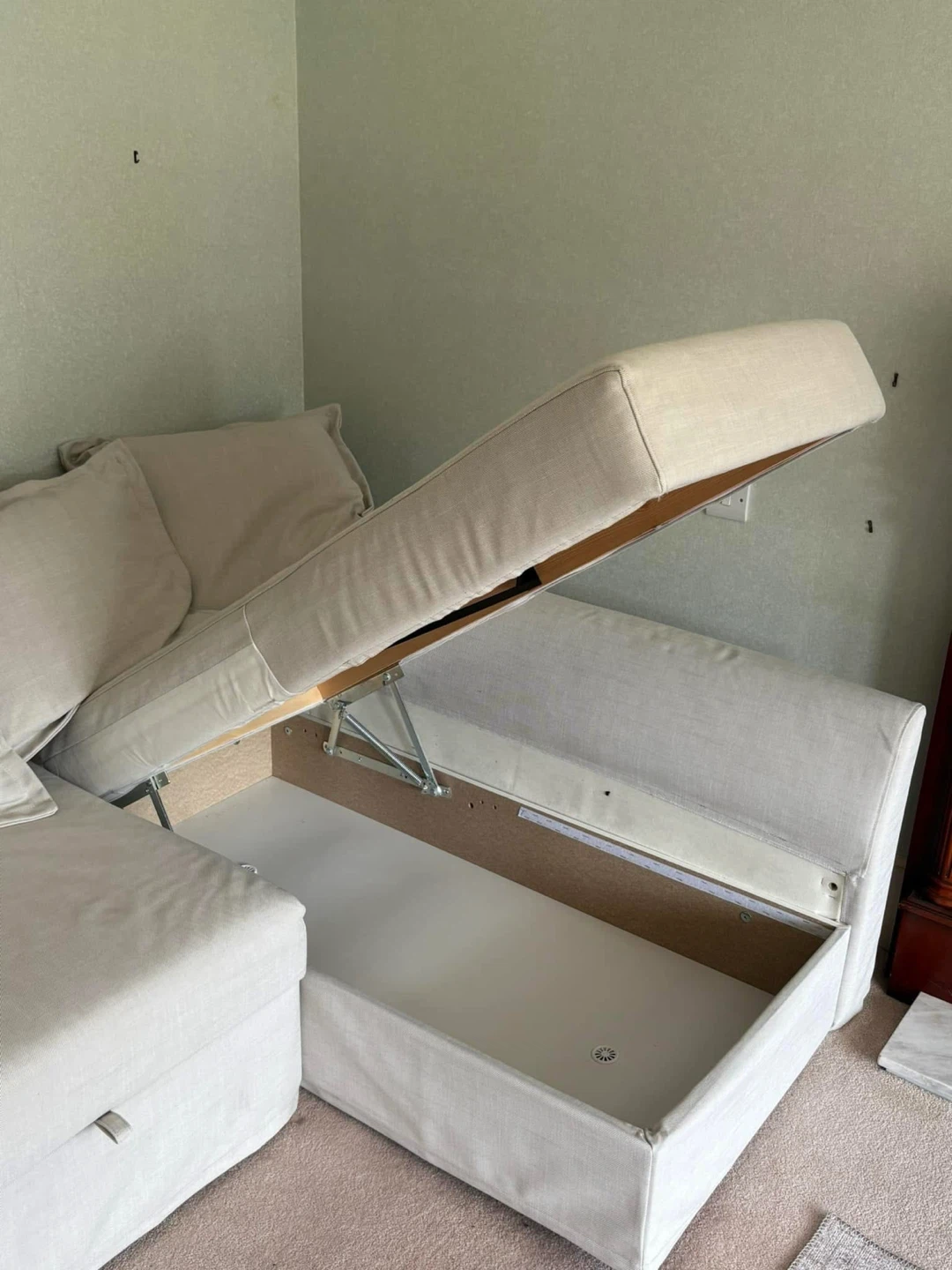 IKEA Pullout Sectional- Free Delivery - photo 4