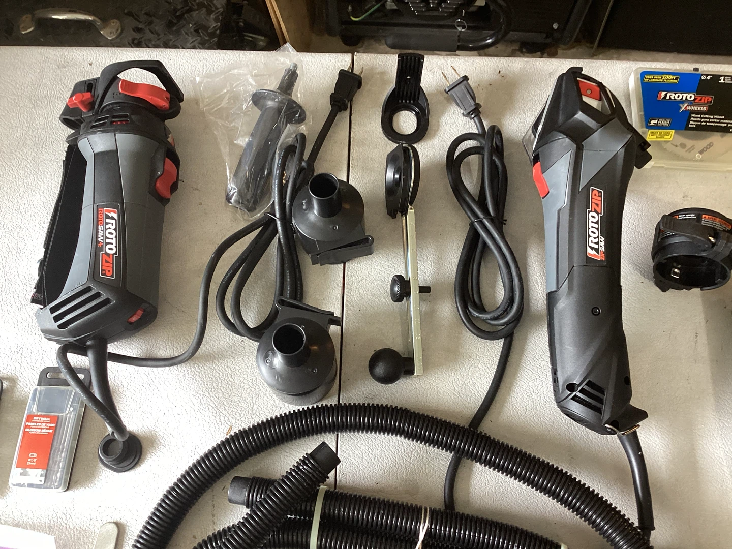 RotoZip Spiral Saw with Accessories - photo 2