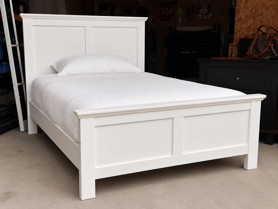 White Wooden Twin Bedframe