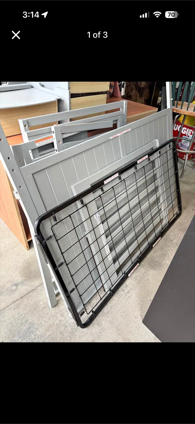 Graco Remi 4-in-1 Convertible Crib with Changing Table - Grey - photo 2