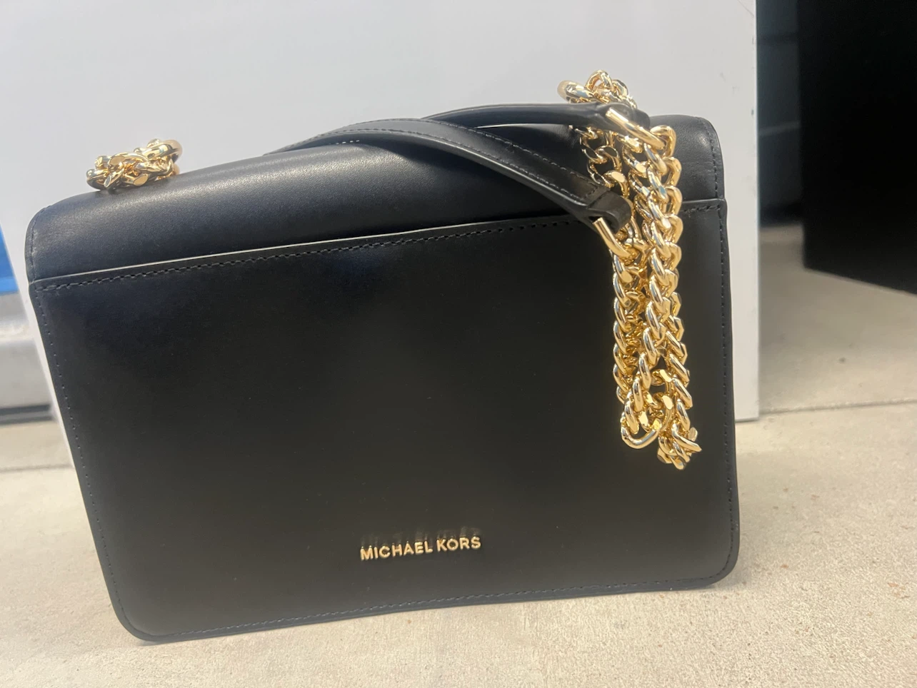 Michael Kors Black Leather Chain Shoulder Bag - photo 4