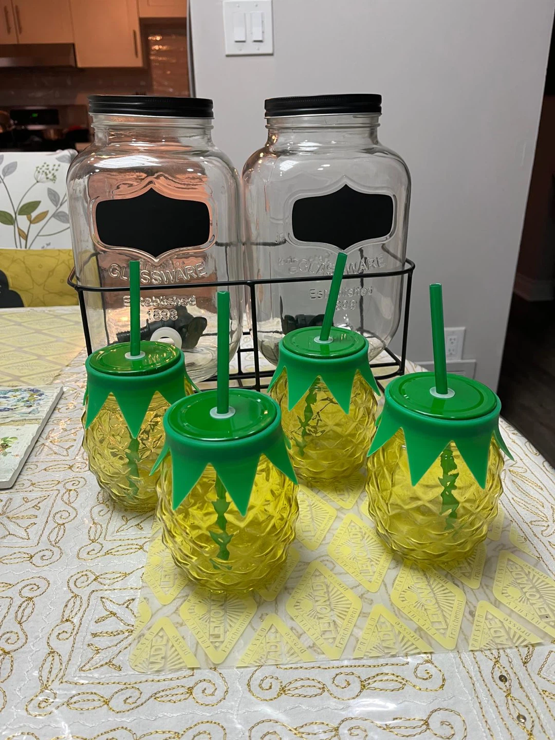 Glassware Drink Dispensers with Pineapple Tumblers