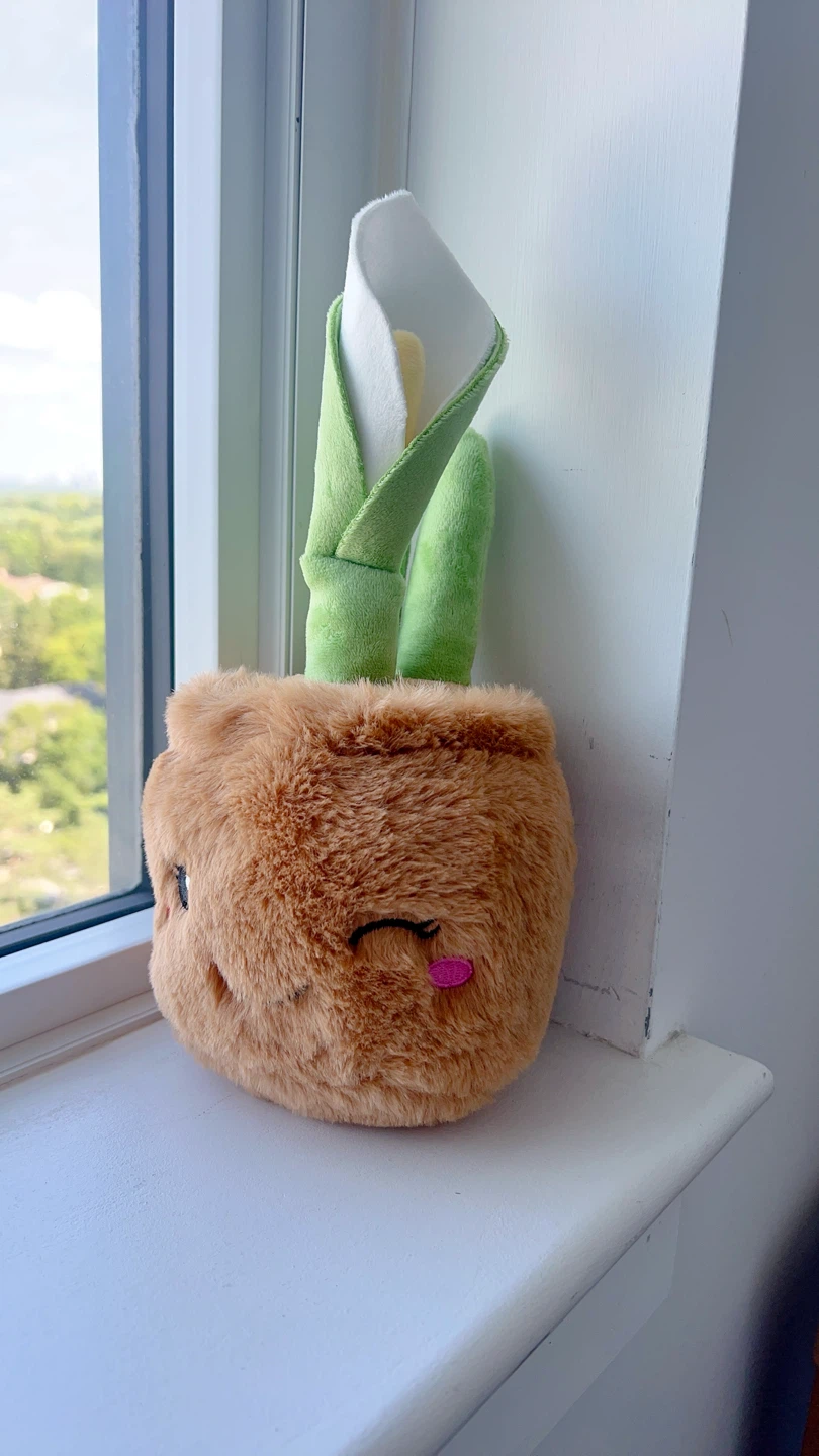 Adorable Plushie Calla Lily cutest Plant Toy 🧸 - photo 4