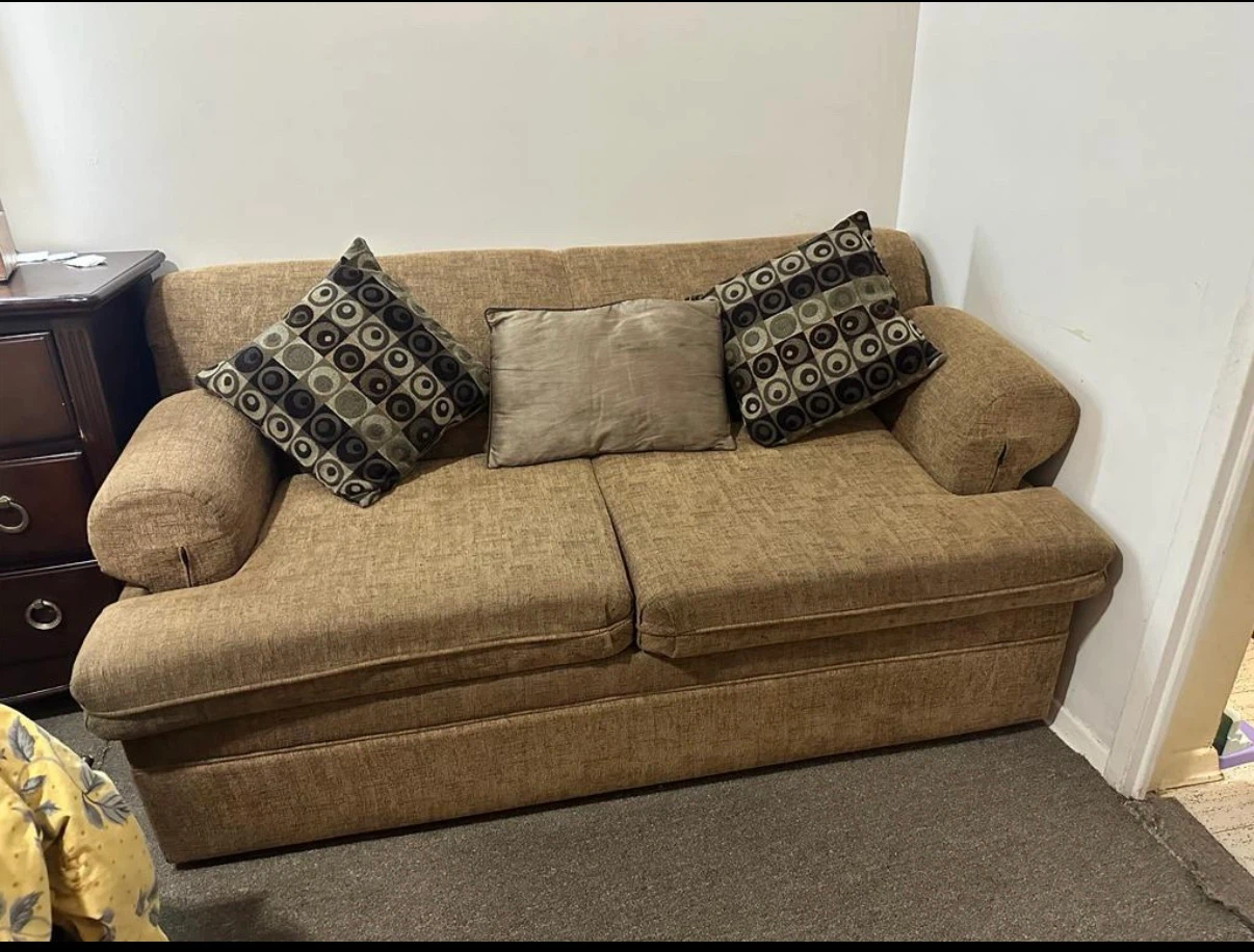 Sofa Bed (with out Pillows)