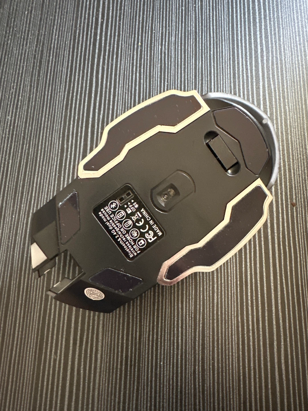 Wireless Mecha Gaming Mouse - photo 2
