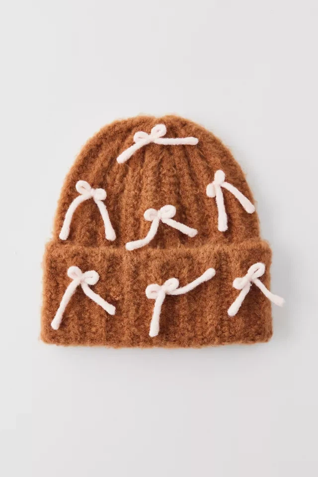 (NEW) Urban Outfitters Bow Beanie