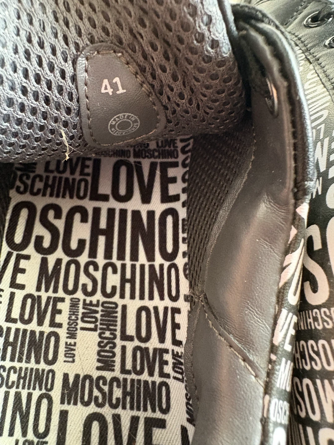 Love Moschino Black Sneakers with Red Hearts - photo 4