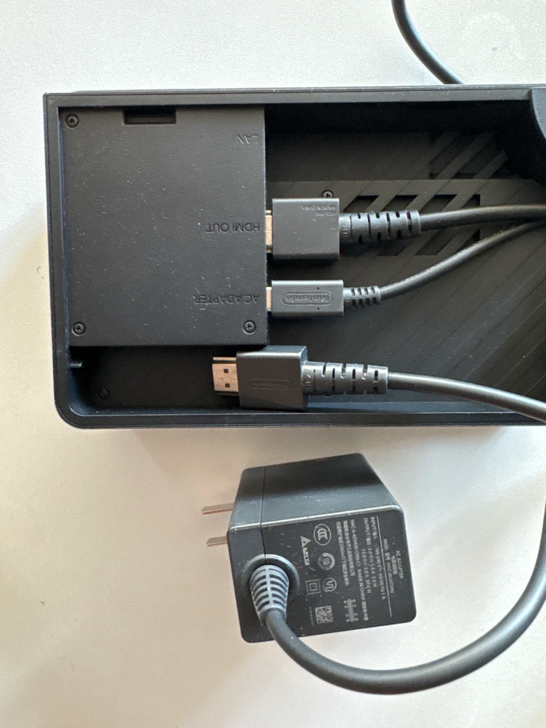 Nintendo Switch Dock with AC Adapter&HDMI - photo 2
