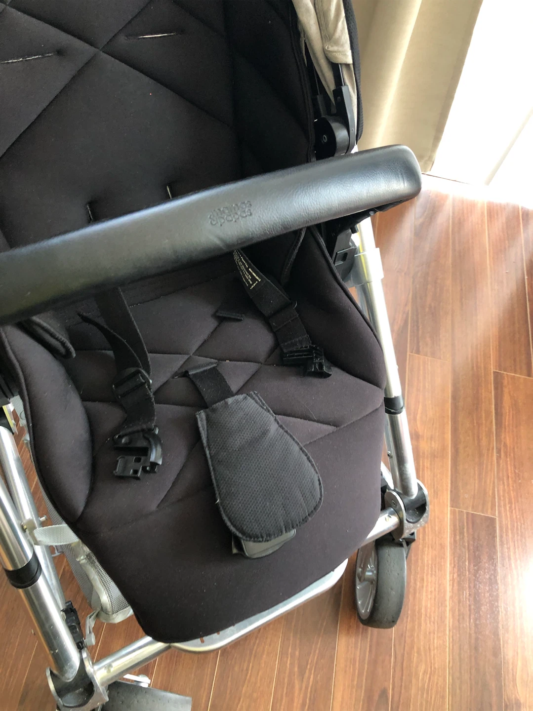 Black Lightweight Stroller - photo 2